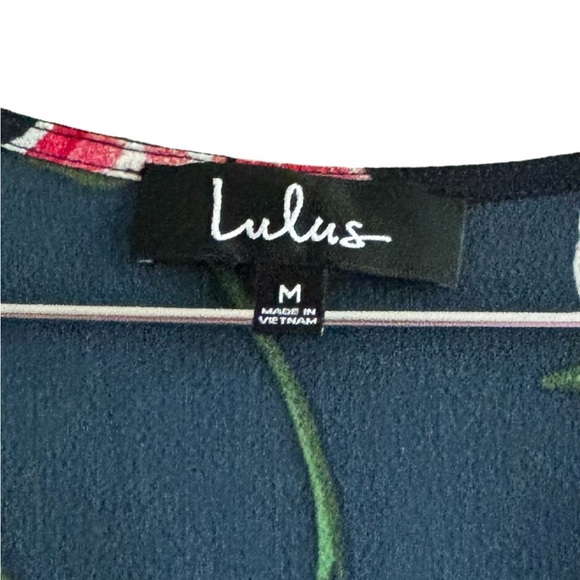 Lulu’s Stargazer Lily Navy Blue Floral Print Maxi Wrap Dress Size Med - Picture 3 of 8